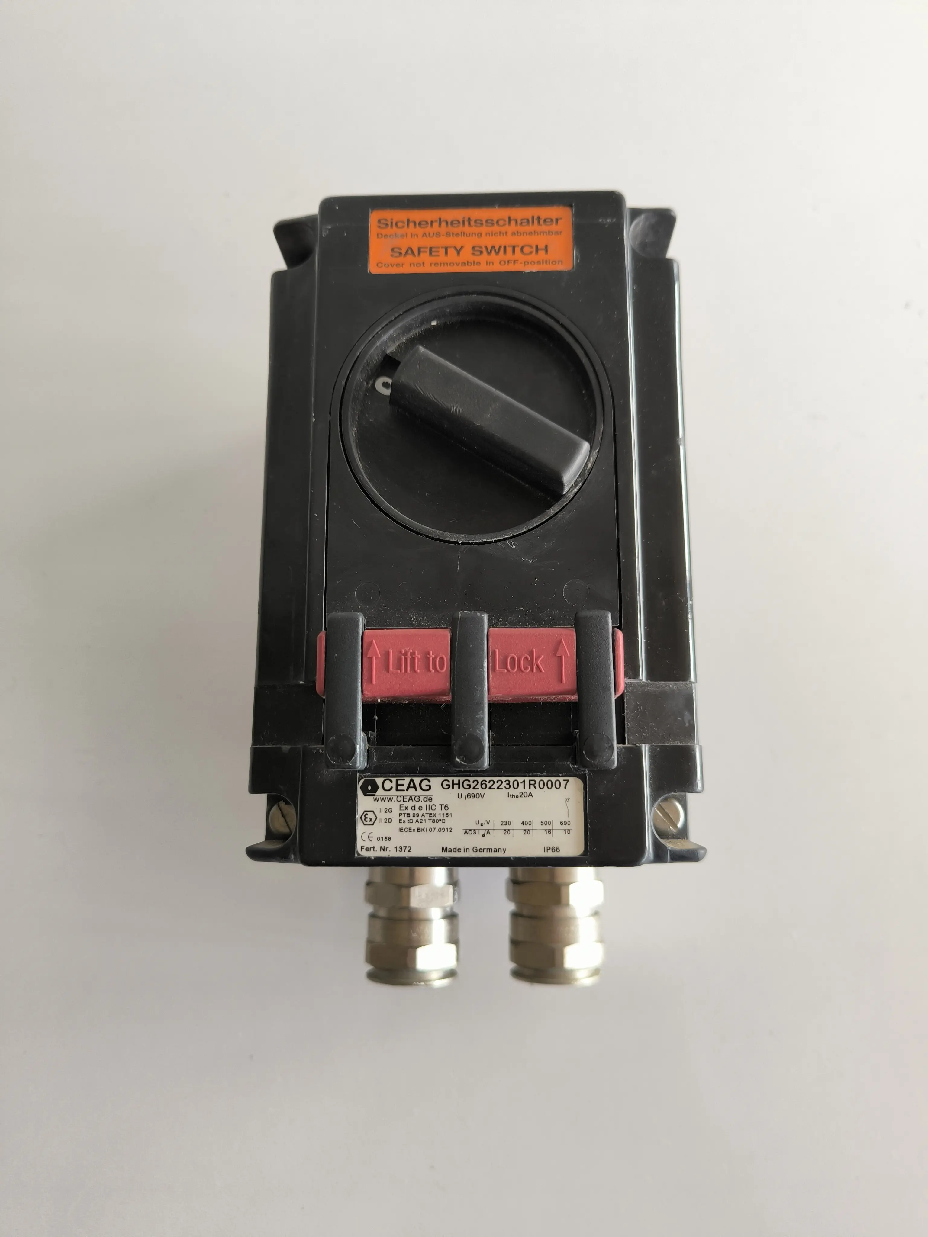 INTERRUPTOR DE SEGURIDAD CEAG GHG ATEX - 1